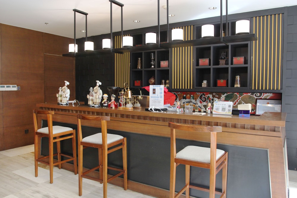 Crowne Plaza Yading by IHG