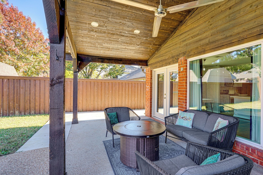 Outdoor Oasis w/ Pool: Grand Prairie Family Home!