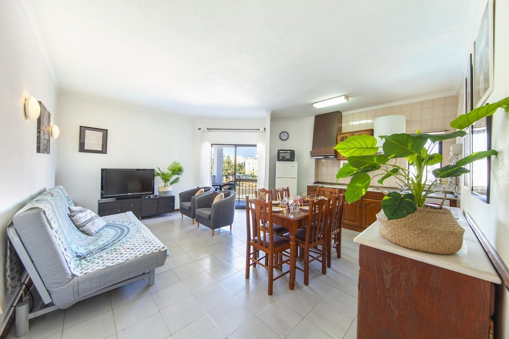 B97 - Flor da Rocha Apartment in Portim o
