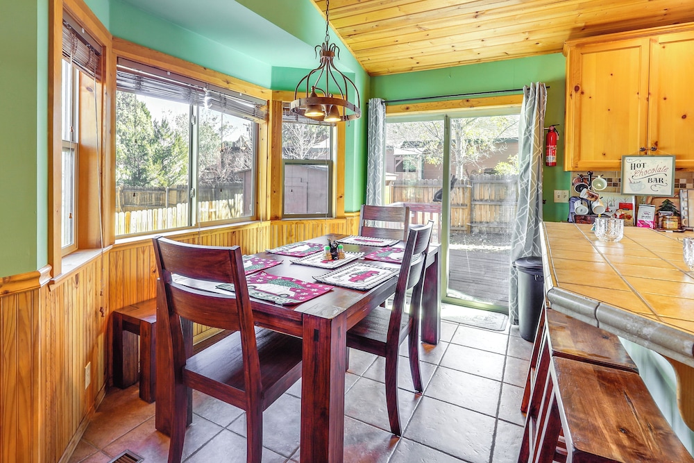 Big Bear Cabin Rental w/ Bbq: 11 Mi to Village! view 3