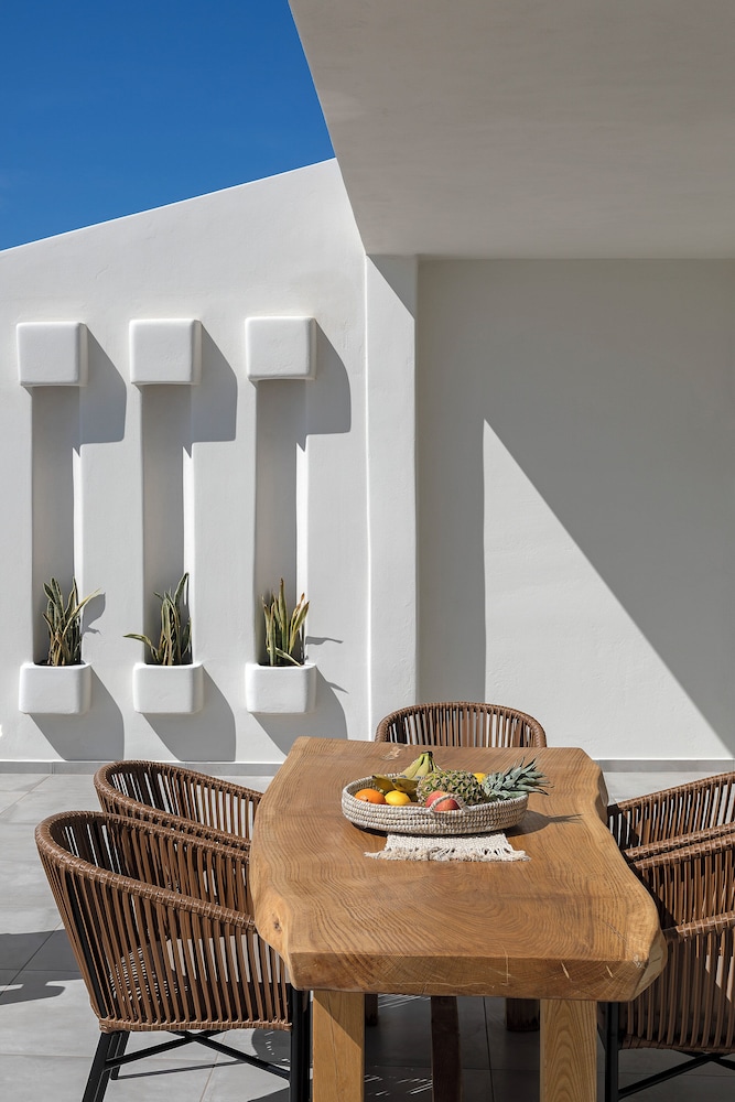 La Grande Vue Private Villas