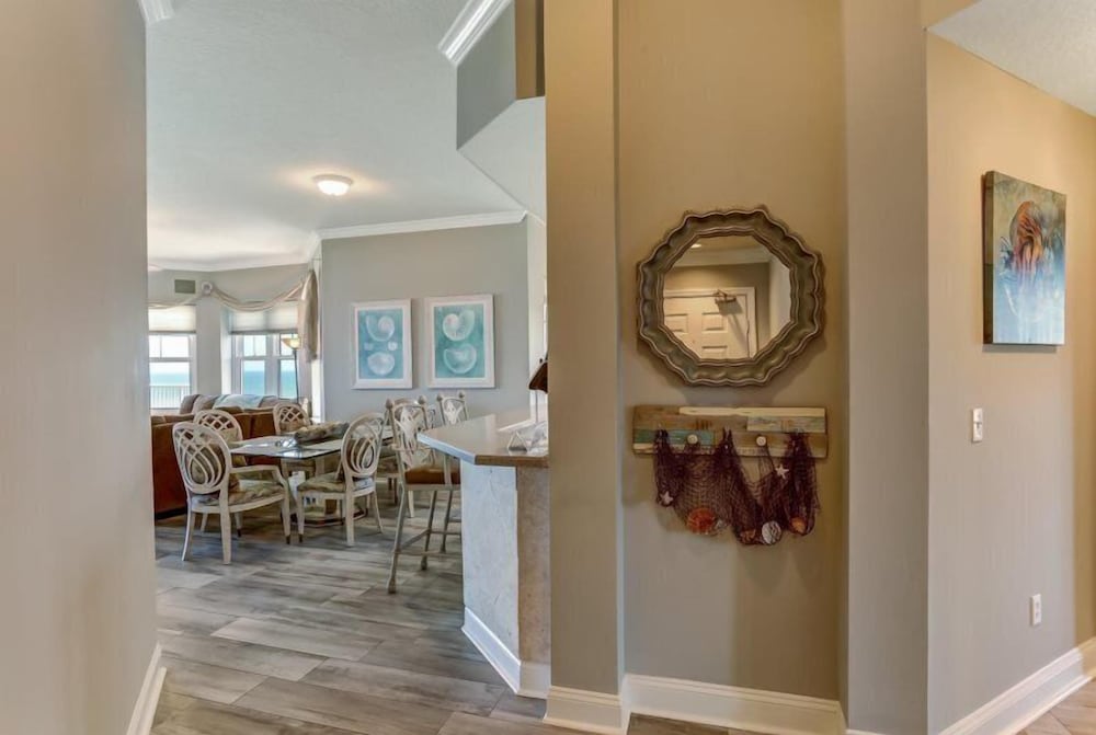 60-ocean-place view 4