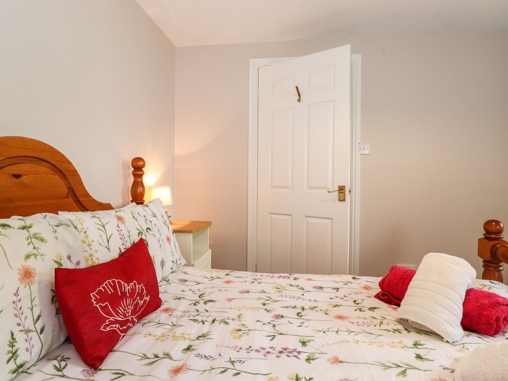 Bakers Yard Cottage
