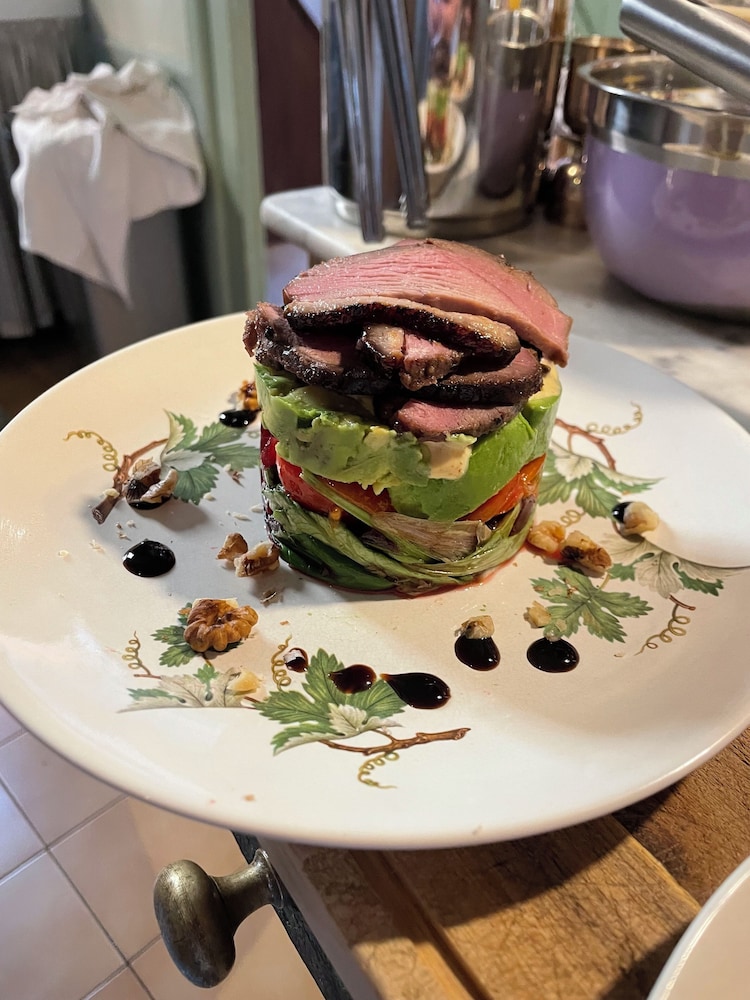 La Grenouille Noire view 4