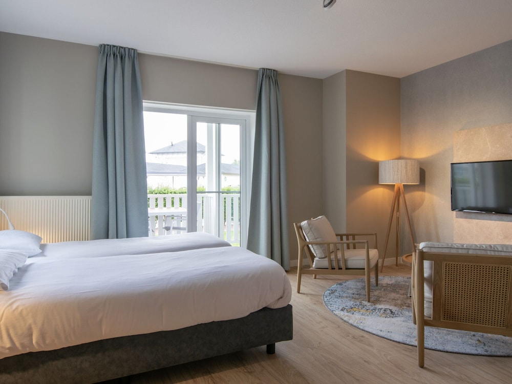 Hotel Room in Hellevoetsluis by the Beach