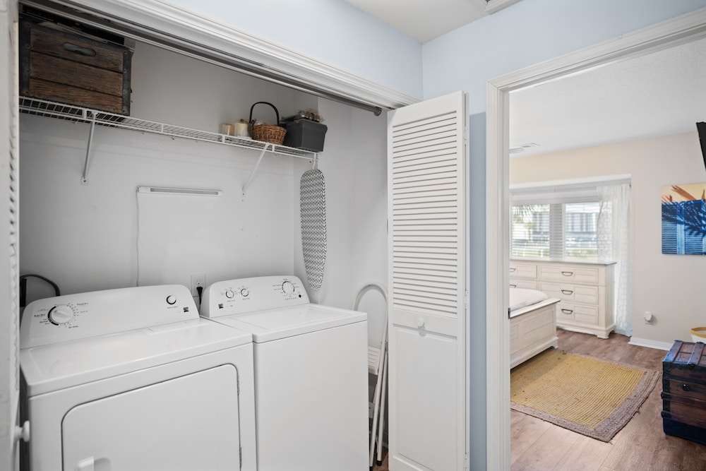 High Tides And High Proof 105 2 Bedroom Condo