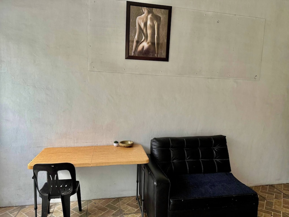 Axon Cozy Modern House #G Near The Walking Street