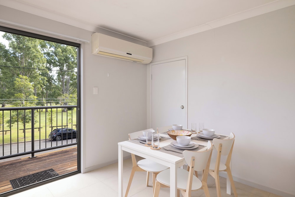 Smart Suites Self Check-in Apartments - 73 Bale