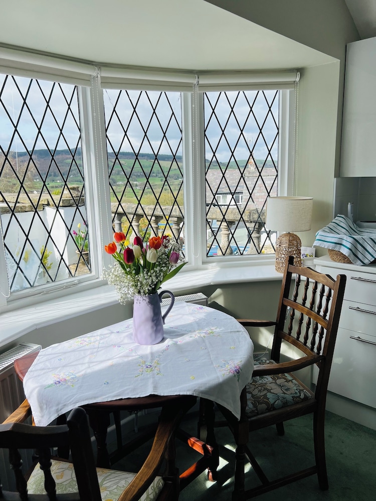 Pentre Cerrig Country House