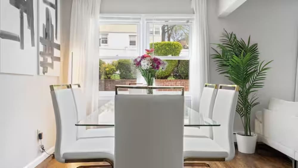 Upscale 3BR NY Home with Free Parking