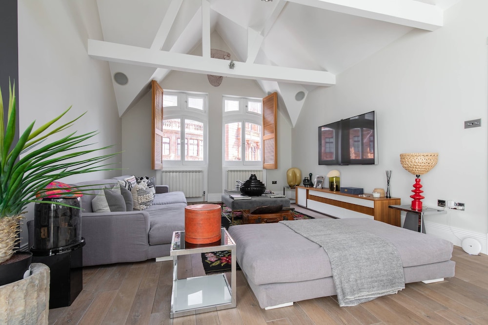 Hans Road II by Onefinestay
