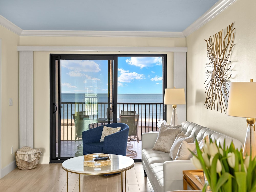 Seaside 1 by Distinctive Beach Rentals