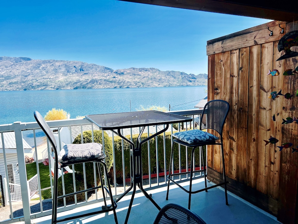 Peachland Beach Resort