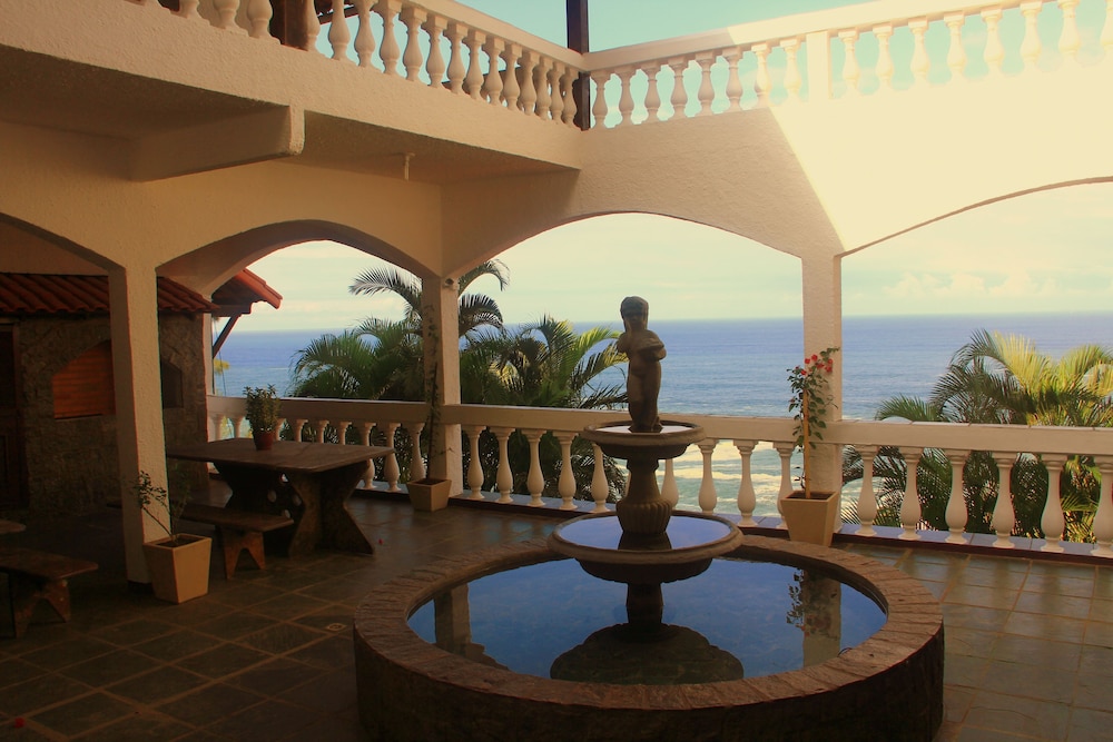 Casa & Mar Colonial