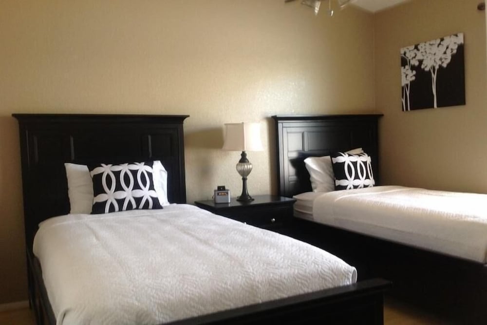 Casa Grande Vacations - All Star By Signature Vacation Rentals - Property Image 2