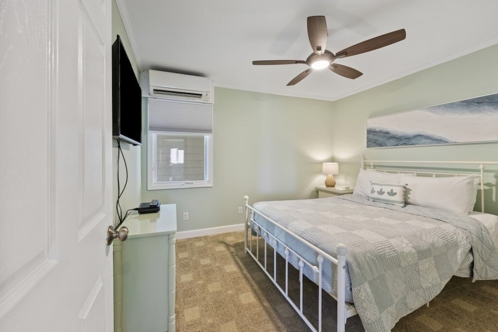 How You Dune? - Beachwood Place 2 Bedroom Condo