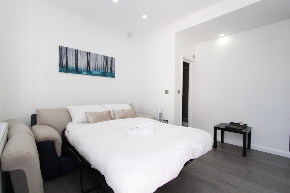 BlueGreen Suites