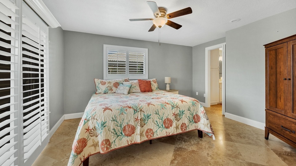 Punta Gorda Isles 3 Bedroom Private Pool+Spa Home on Canal 3 Home