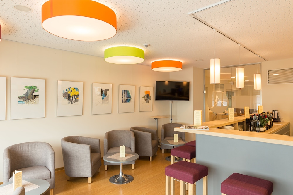 Berlin Vacations - ARIBO Hotel Erbendorf - Property Image 1