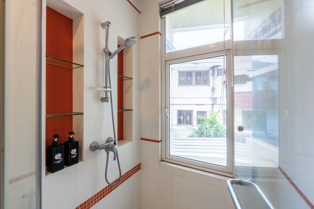 38Pax Flame of the Forest Retreat Villa KL by Verano