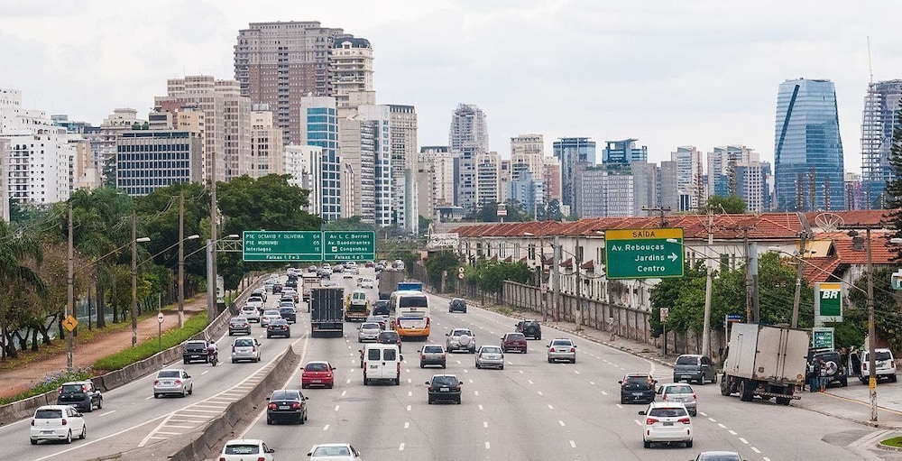 Get a Flat 1603 - Premier Pinheiros