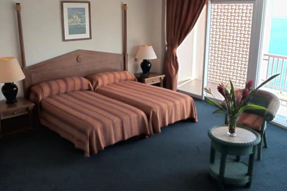 Hotel La Bateliere view 2