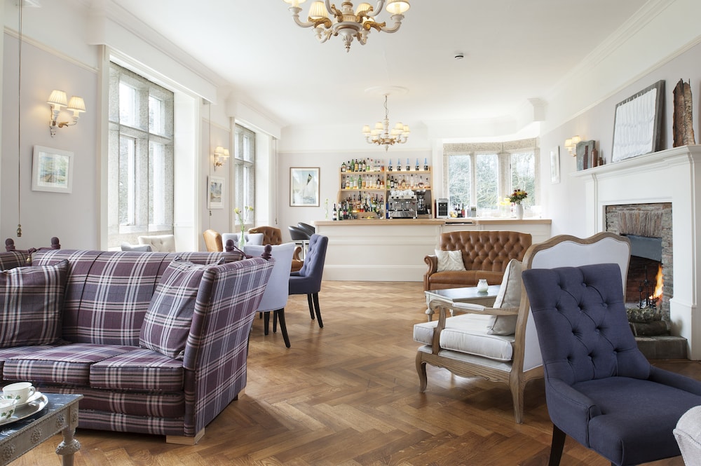 Falmouth Vacations - Hotel Meudon - Property Image 3