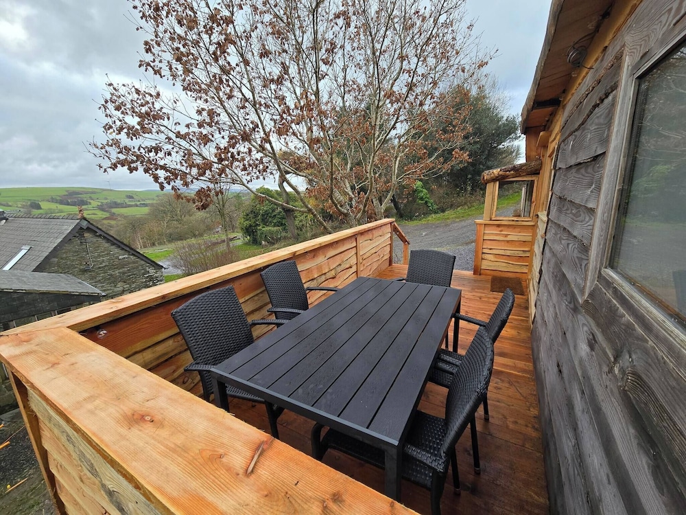 Luxury Welsh Wooden Cabin
