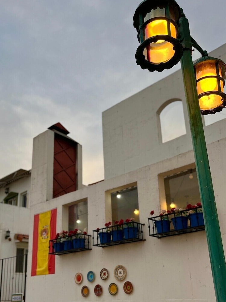 Spain Village Poolamping