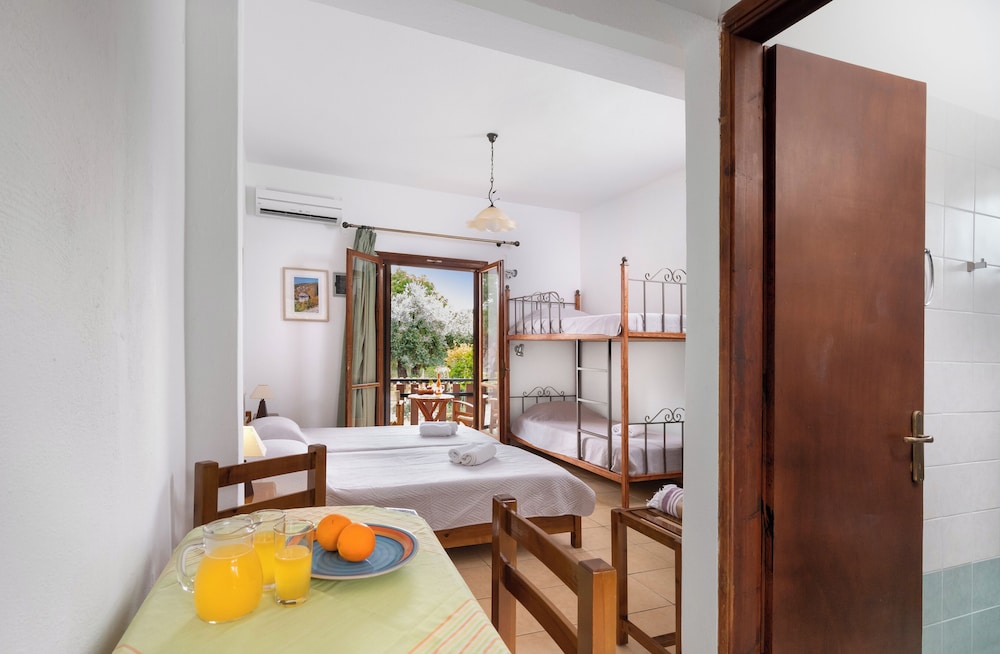 Vergonis Studios photo 4