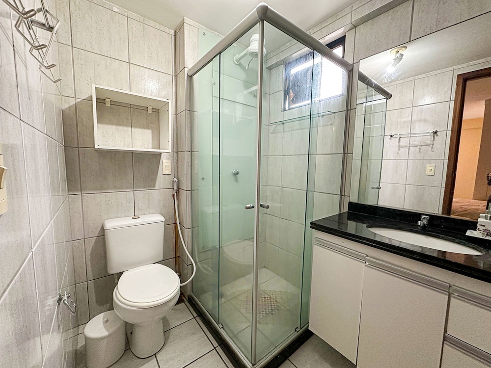 Apto Completo com Piscina e Wi-fi em Ponta Negra