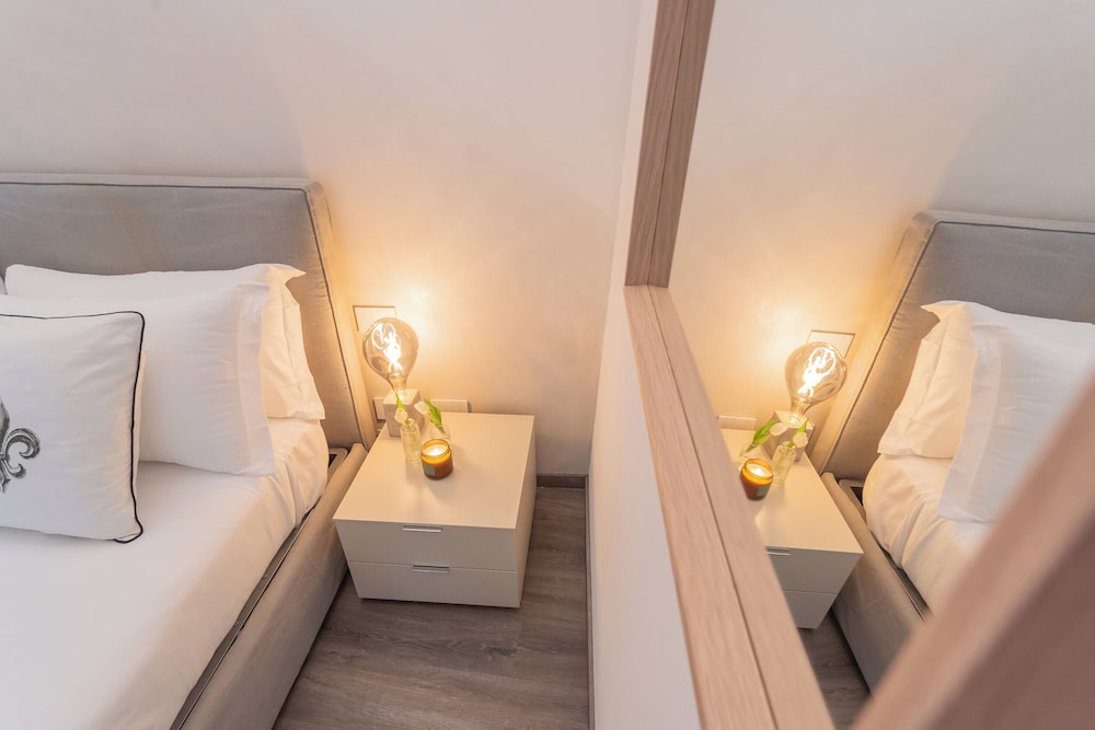 Muralto's Nest by Rent all Como
