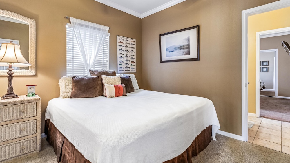 Romar Lakes #205D by Southern Vacation Rentals