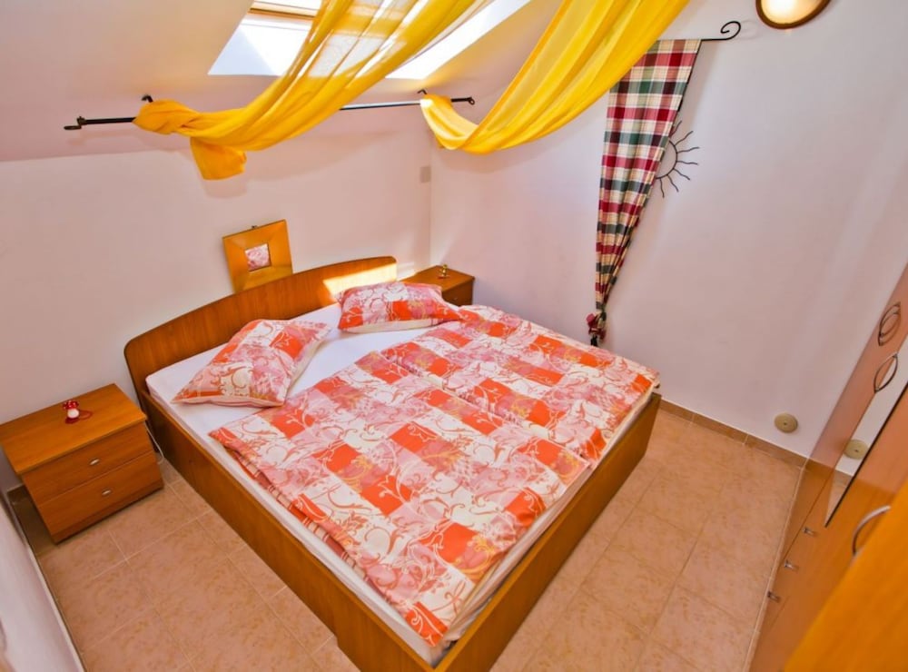 Charming and Sunny Hvar Apartments