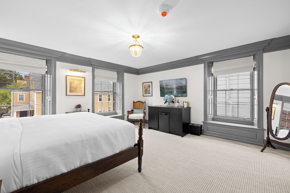 Portsmouth Vacations - The Davenport Inn - Property Image 30