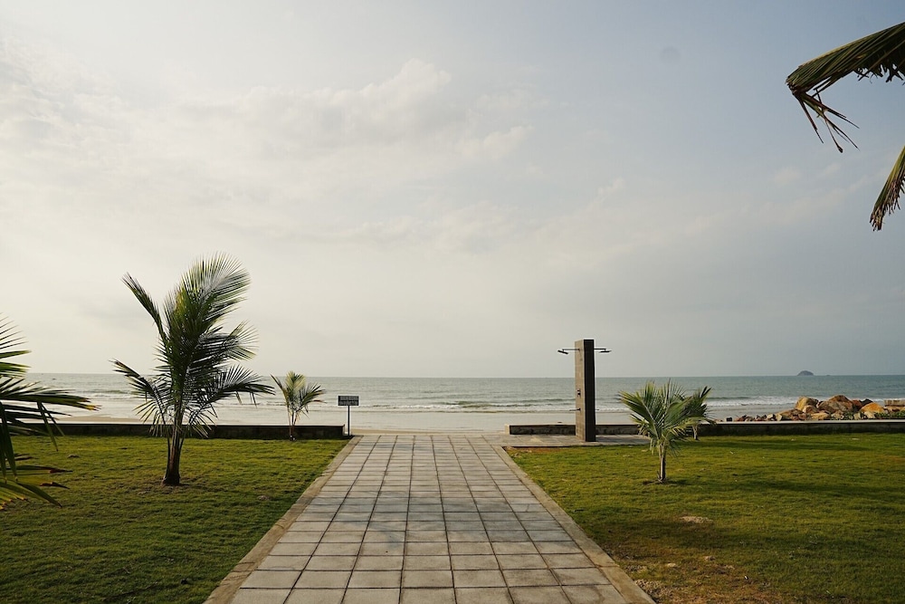 Dat Lanh Resort