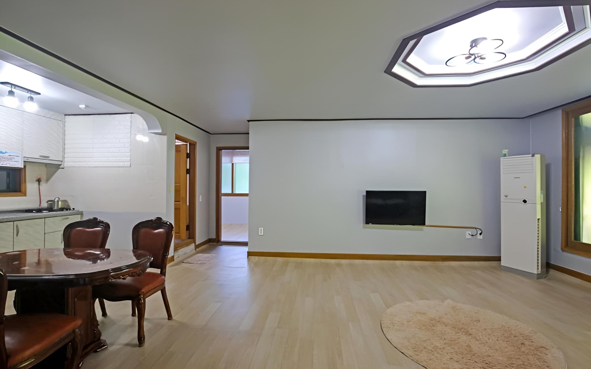 Yangpyeong Adeulbawi Pension view 4