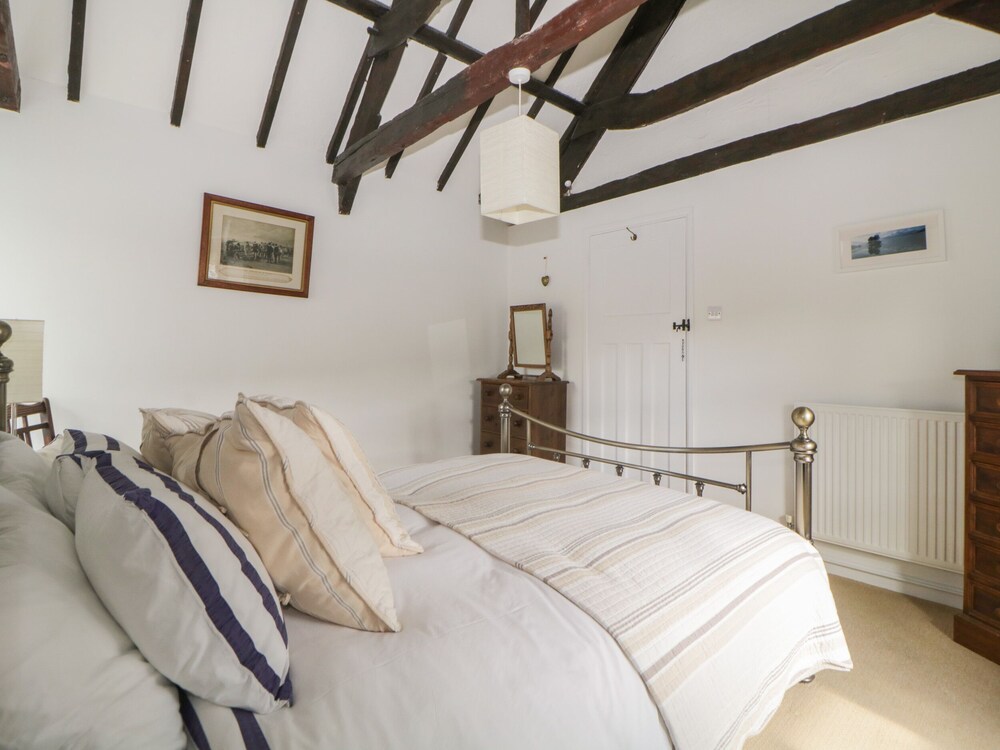 Oak Cottage