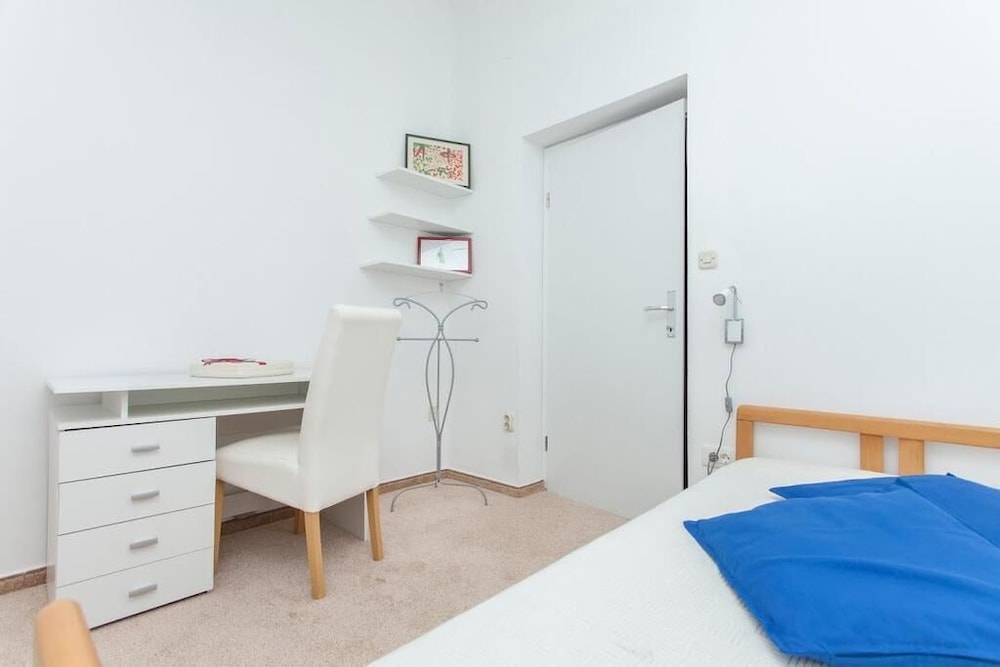 Apartment 1893 view 2