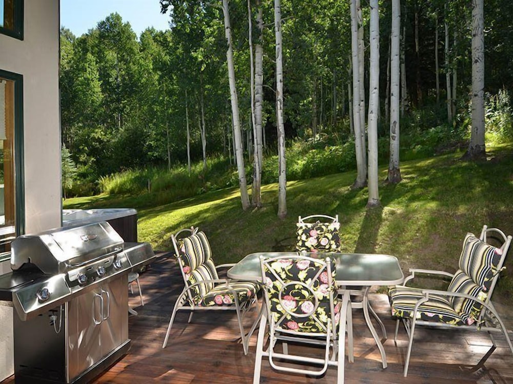 Meadow Brook Chalet view 2