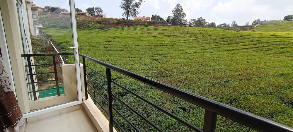 Tea Garden stays