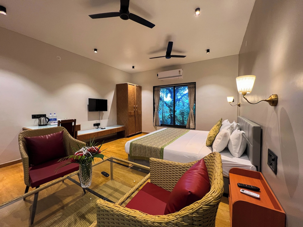Yash Resort