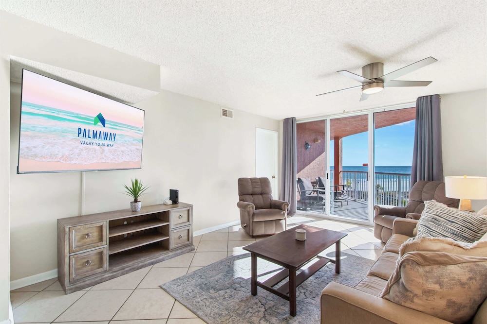Gulf View 2 Bed Beaches Pool Dining and Fun