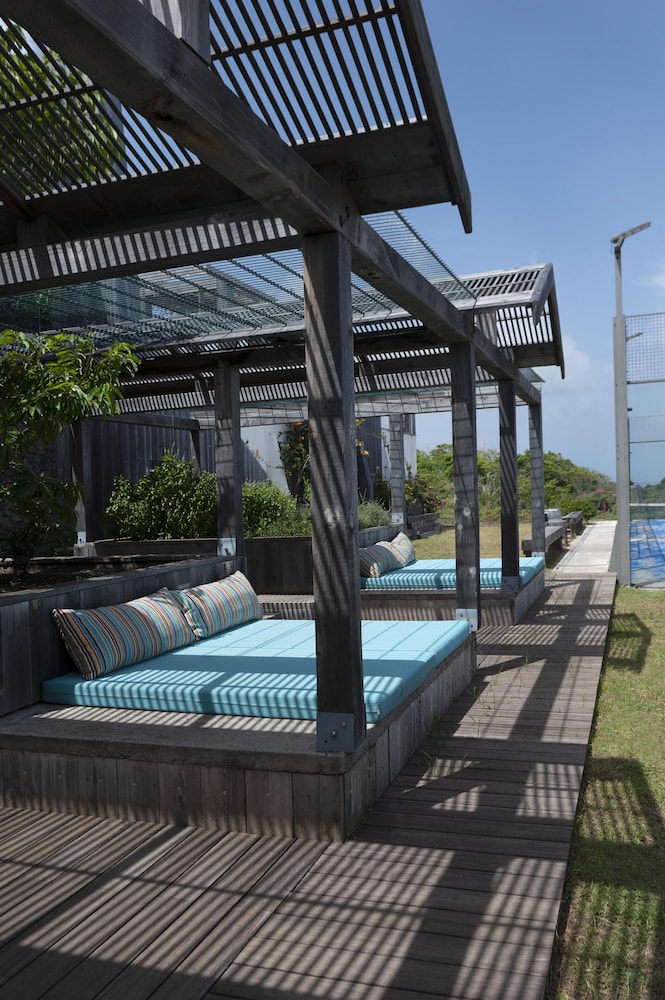 Whale Tails Hotel
