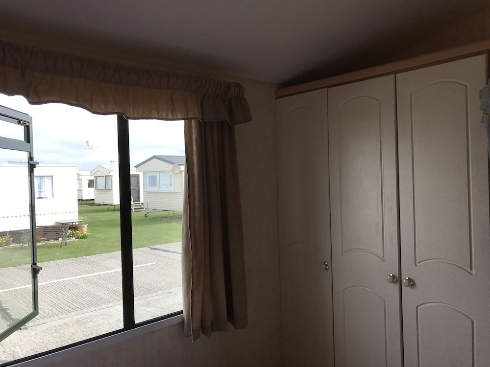 Rebecca Caravan Camber