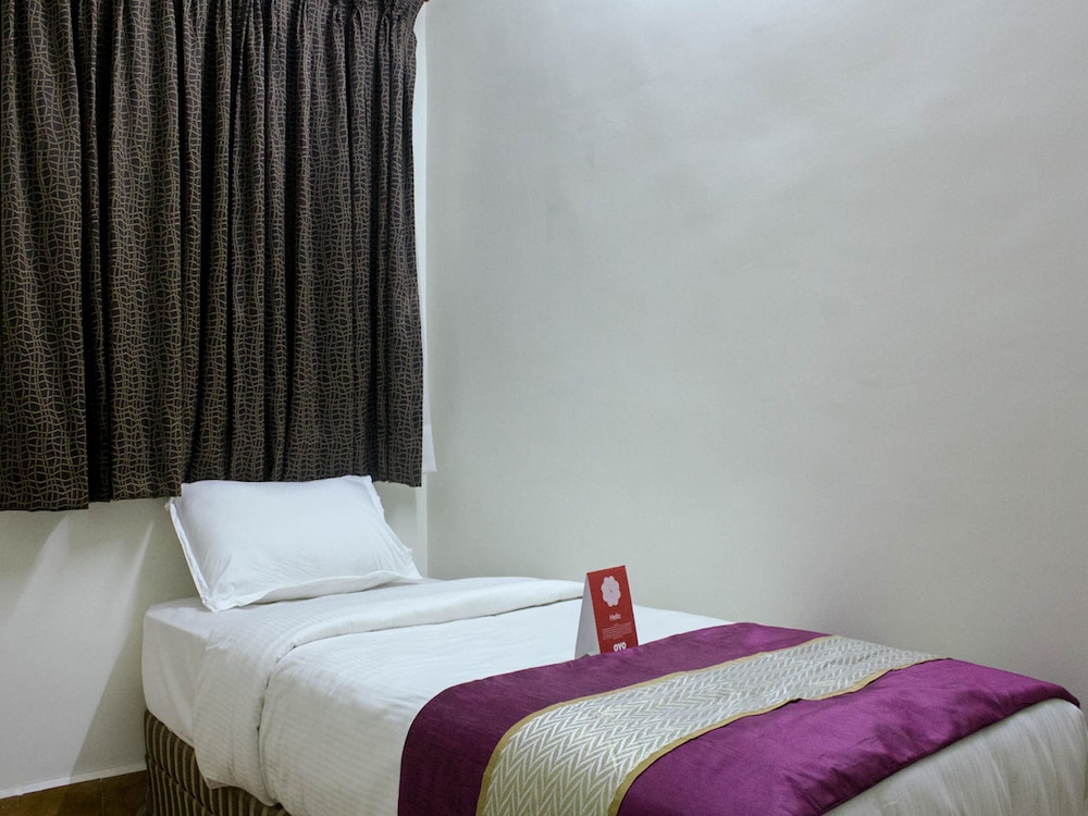 OYO 4189 Rose Flower Service Apartment