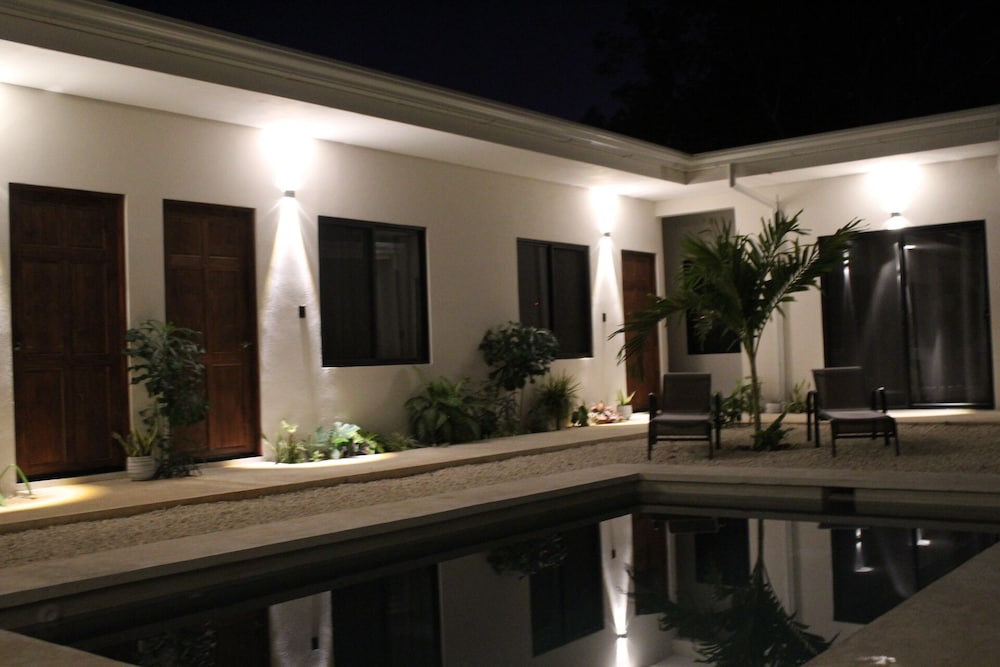 Hotel Huacas