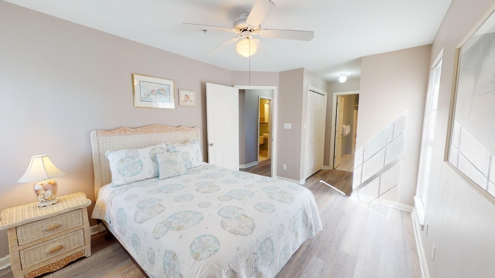 South Beach Ocean E by Tybee Vacation Rentals