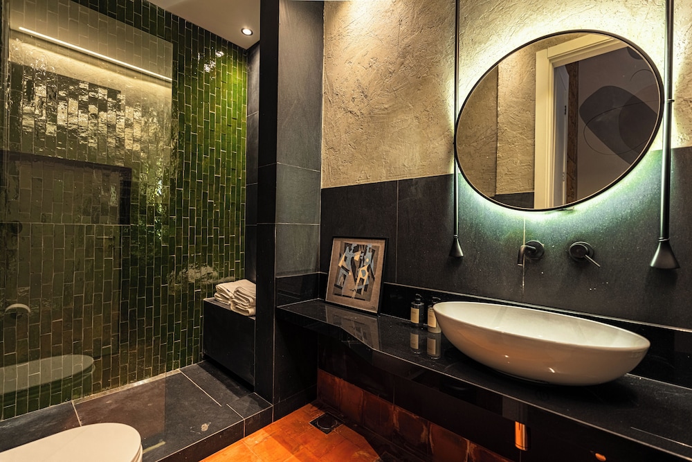 Canvas Boutique Hotel