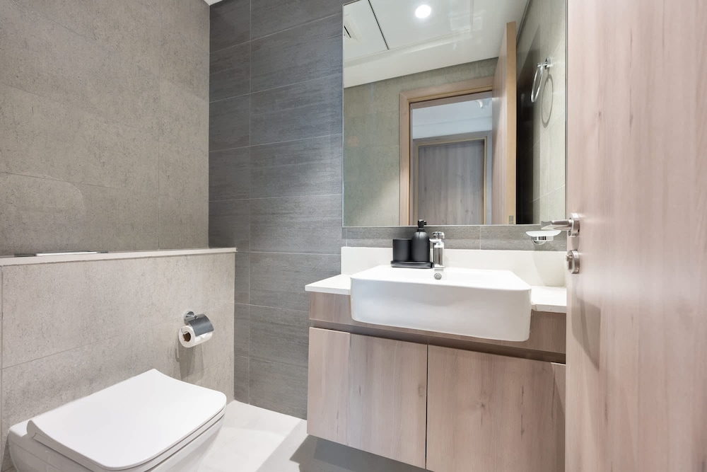 Modern Aesthetic 1-bedroom Apartment in Dubai Hills